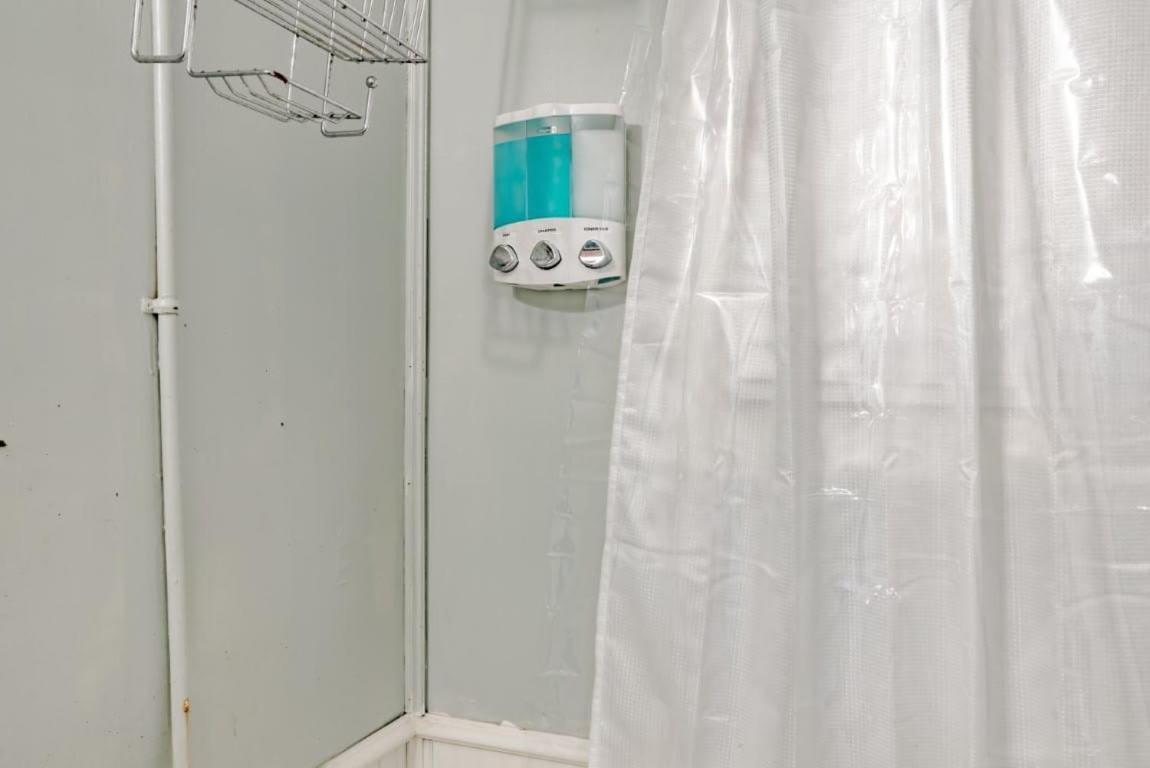 Mins From Downtown & Dining, Dauphin Darling 2 Apartment Mobile Ngoại thất bức ảnh